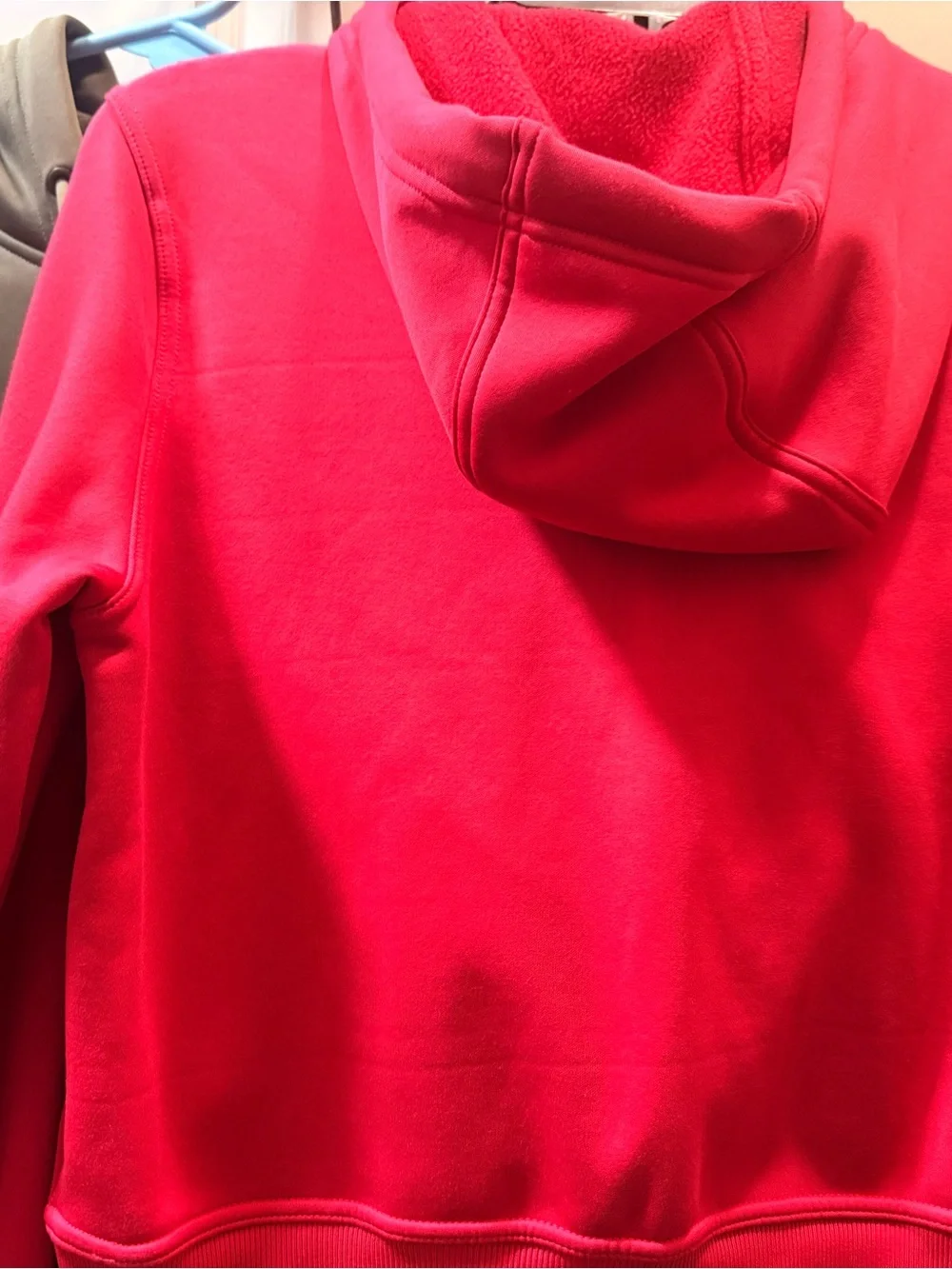 Nike Olive Green and Bright Pink Therma-FIT Hoodie (XS)